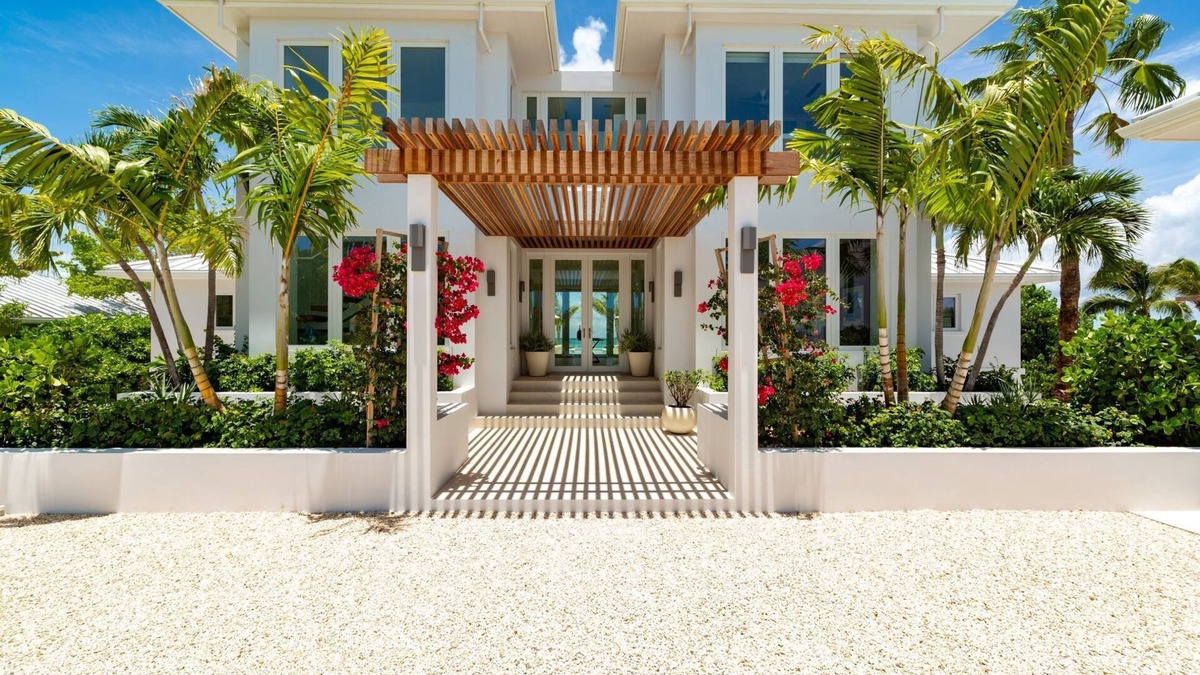 Grace Bay Villa | Turks and Caicos Luxury rental