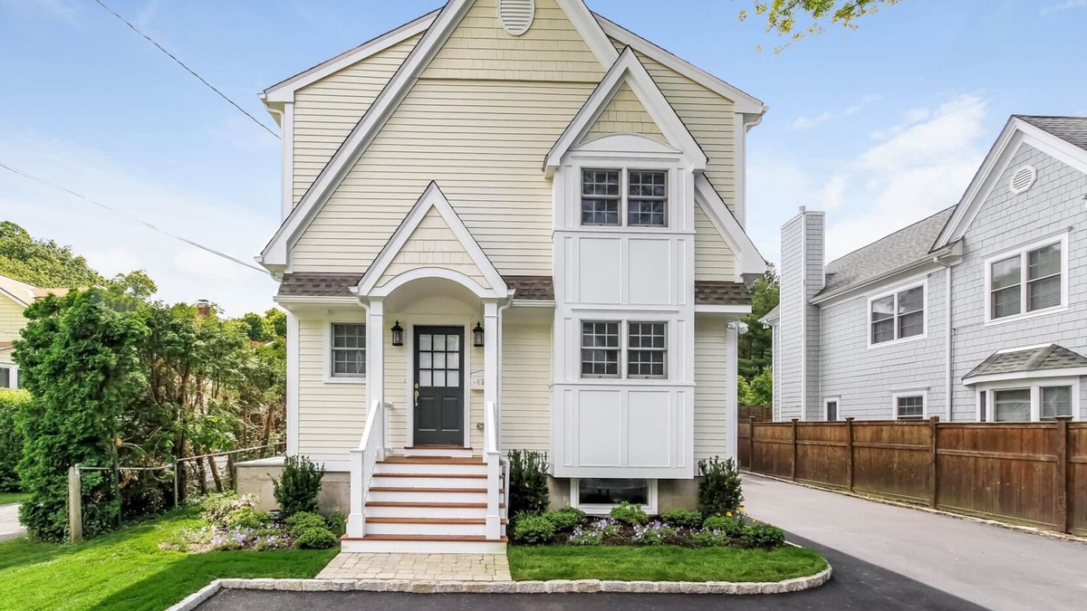 Rye House | Turnkey Home in Prime Rye