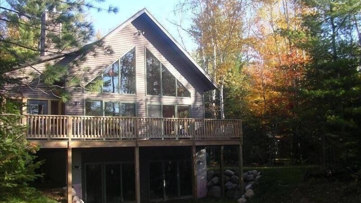 Mercer Cabin | Turtle Flambeau Flowage Lakefront Cabin
