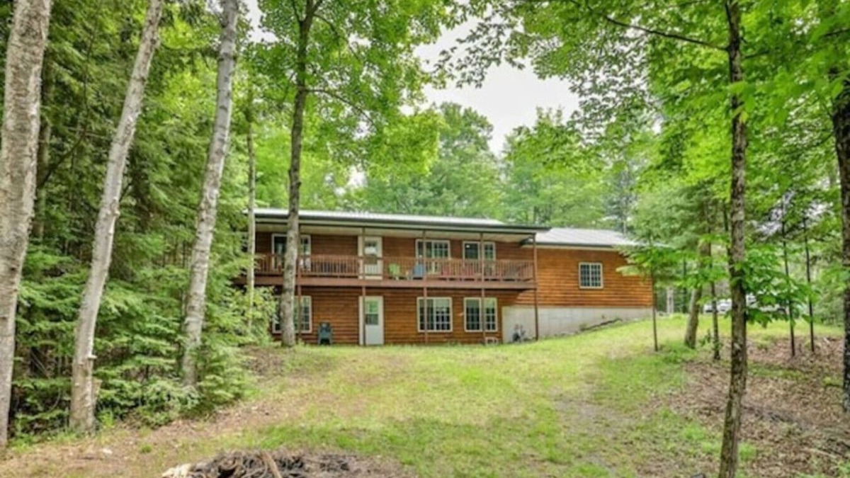 Mercer Cabin | Turtle Flambeau Flowage Hideaway