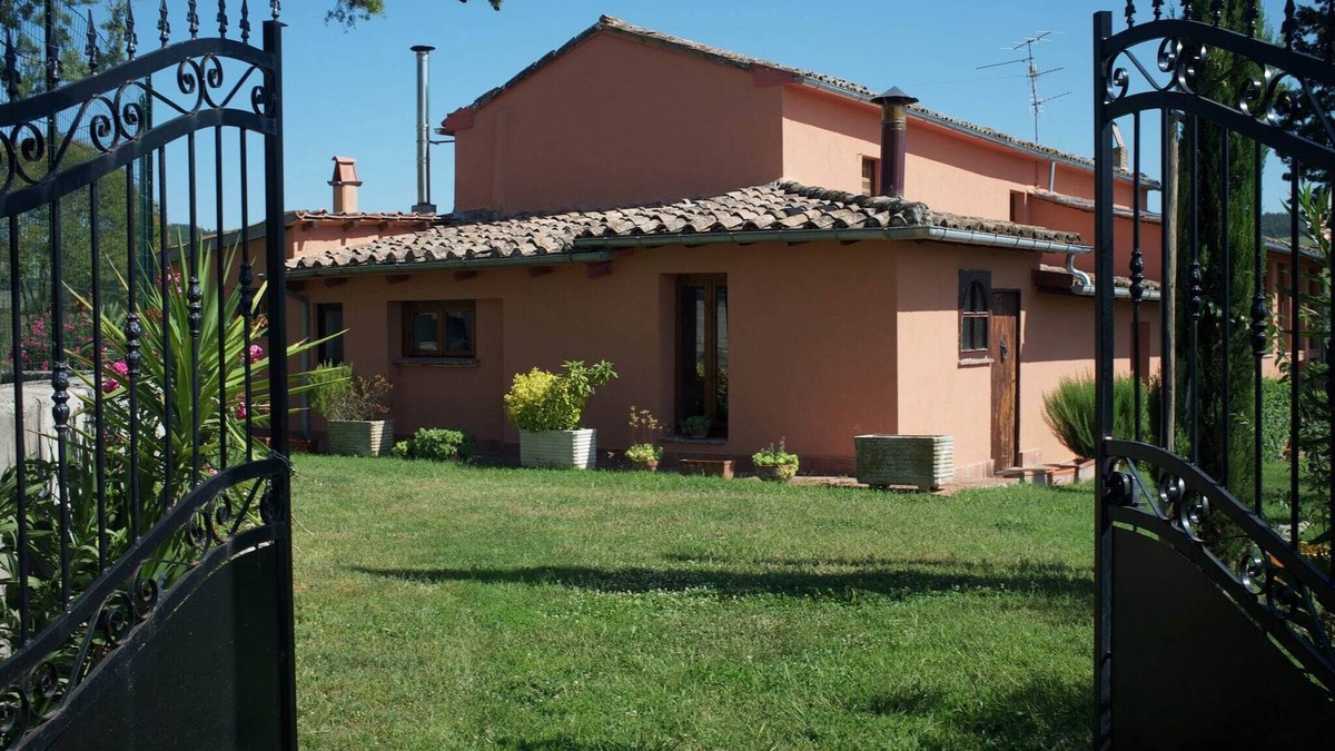 Il Poggio House | Tuscan Hideaway with Pool