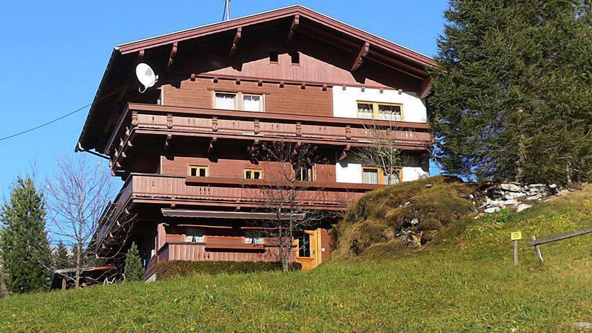 Juns House | Tux Holiday Home by Interhome