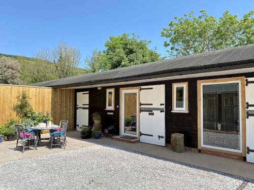 Kingston St Mary House | TVF Stable Suites