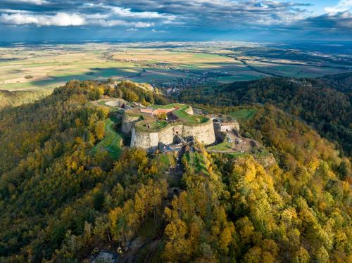 Srebrna Gora Hotel | Twierdza Srebrna Góra Donżon