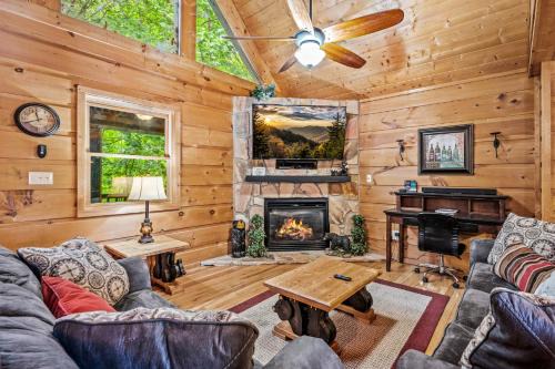 Gatlinburg House | Twilight Point