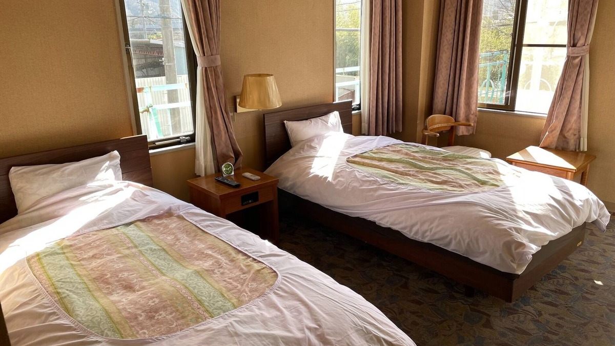 Shiso Hotel | Twin room with bath 2nd or 3rd floor Lunch box service plan/Shiso Hyōgo