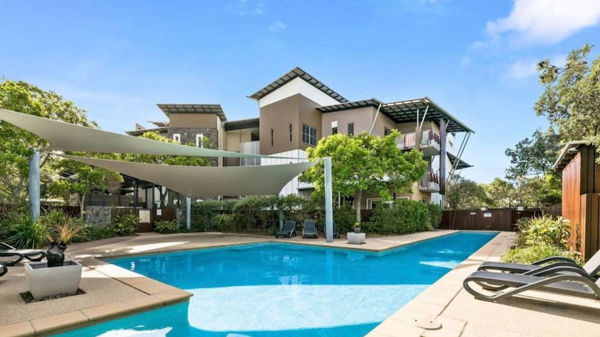 Twin Waters Apartment | Twin Waters★Amazing Views★5 mins to Beach★Free WiFi★Netflix★Pools★Parking★