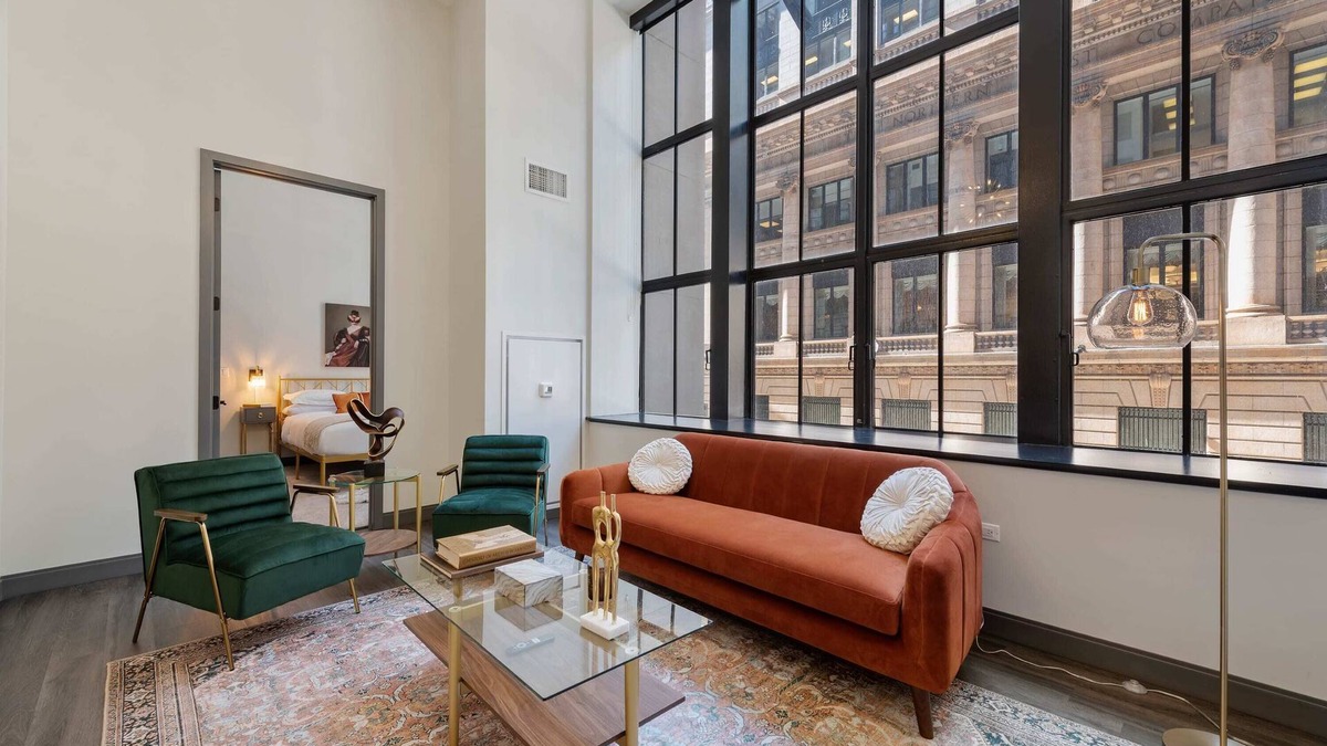 Downtown Chicago Apartment | Two 2BRs Near Millennium Park, Ideal for Groups