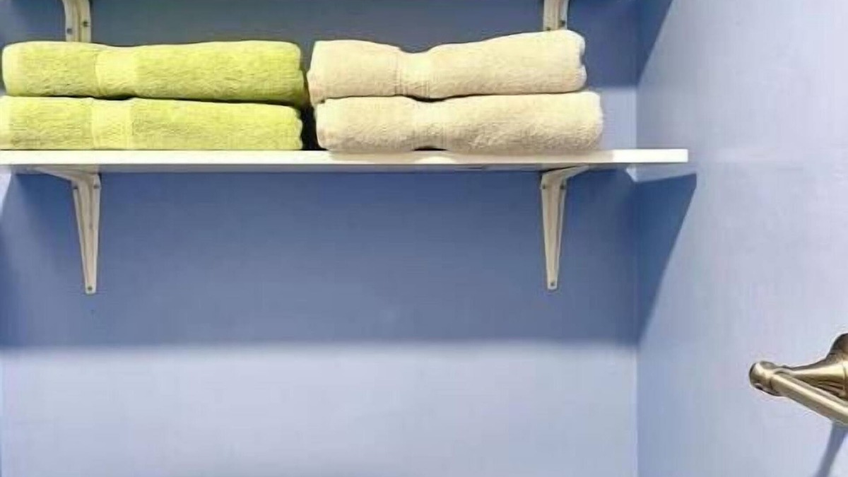 Renton House | Two Bed Guest Suite