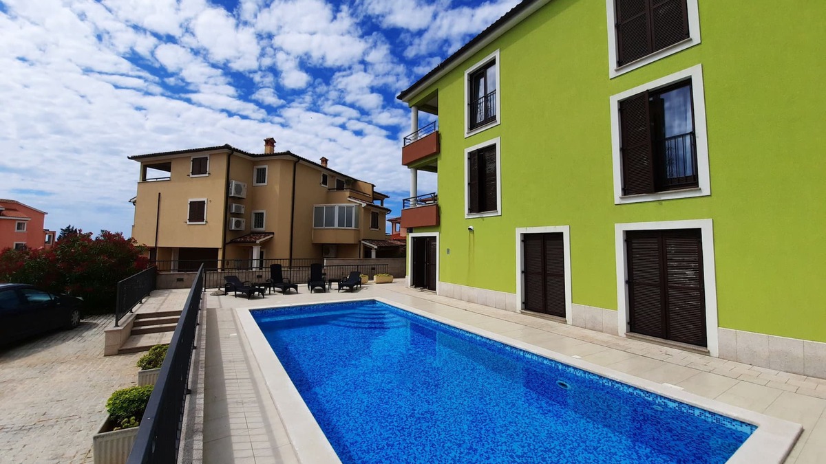 Premantura Apartment | Two Bedroom Apartment with Balcony, by the entrance of nature park of Kamenjak