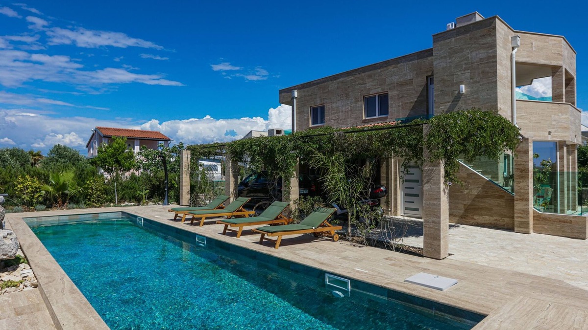 Sibenik Apartment | Two bedroom apartment with terrace Bogdanovići, Šibenik (A-23394-a)
