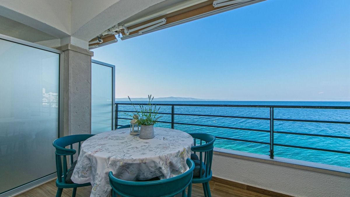 Drasnice Apartment | Two bedroom apartment near beach Drašnice, Makarska (A-6652-e)