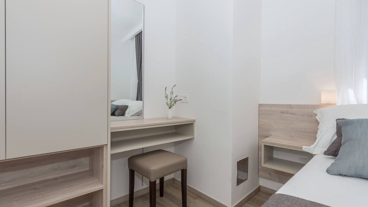 Donja luka Apartment | Two bedroom apartment with terrace Makarska (A-19134-a)