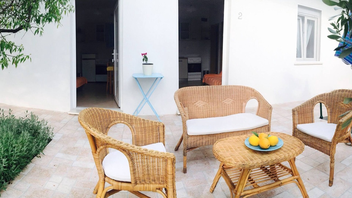 Sumartin Apartment | Two bedroom apartment with terrace Sumartin, Brač (A-5646-a)