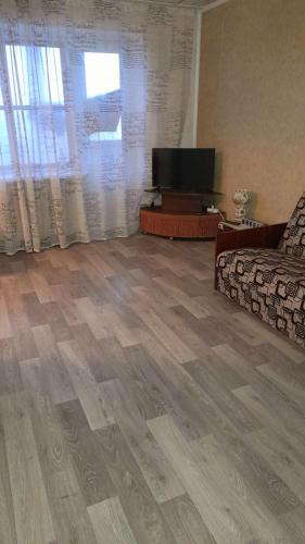Kharkiv Oblast Apartment | Two-Bedroom Apartment Pokrovskaya, 48