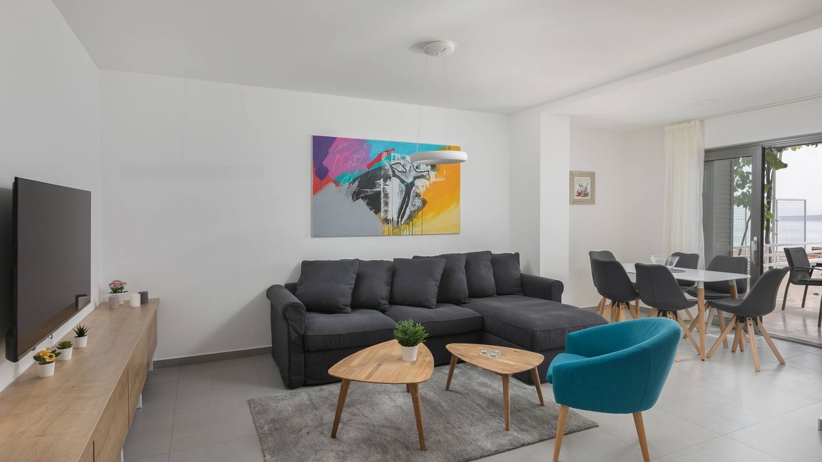 Brela Apartment | Two bedroom apartment with terrace and sea view Brela, Makarska (A-19345-a)