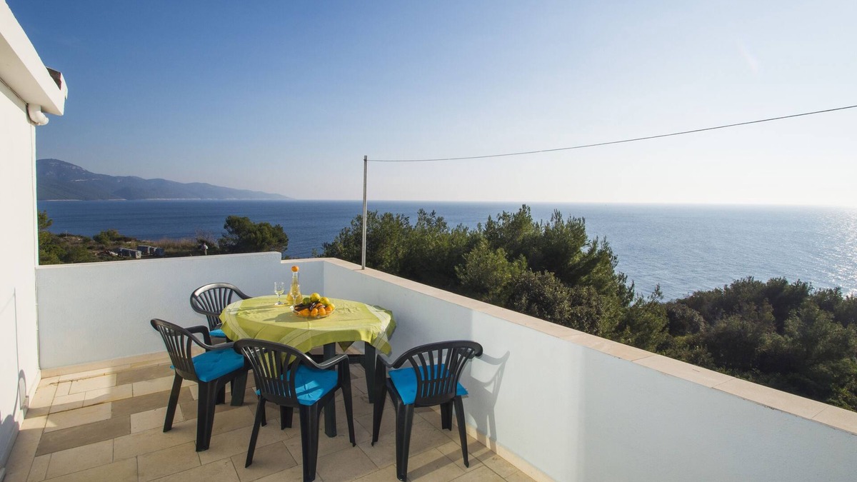 Zavalatica Apartment | Two bedroom apartment with terrace and sea view Zavalatica, Korčula (A-247-e)