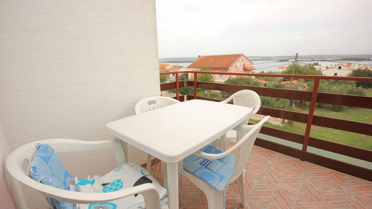 Kraj Apartment | Two bedroom apartment with terrace and sea view Kraj, Pašman (A-8502-a)
