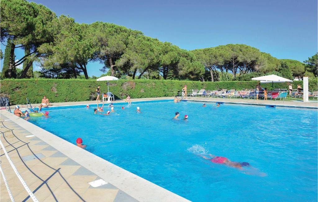 Baia Domizia House | Two-Bedroom Holiday Home In Baia Domizia Saurunca