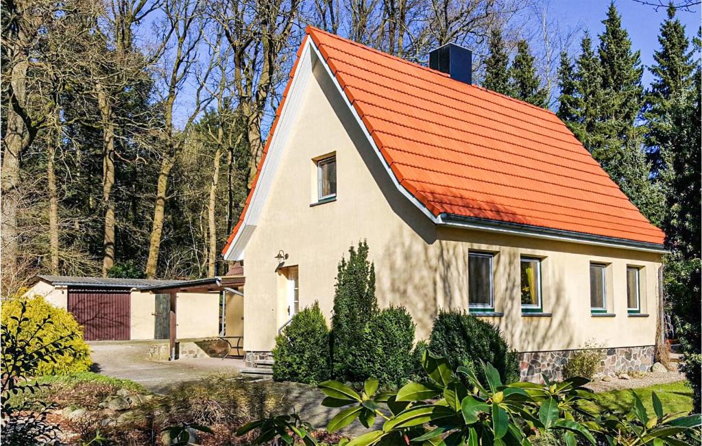 Brekendorf House | Two-Bedroom Holiday Home In Brekendorf