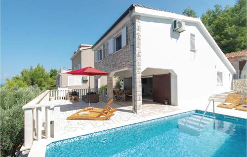 Prigradica House | Two-Bedroom Holiday Home In Prigradica