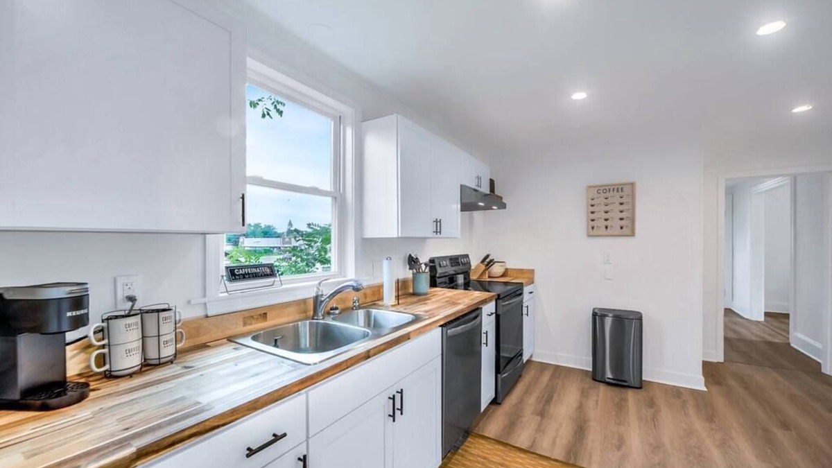 Augusta Apartment | Two Bedroom modern apartment