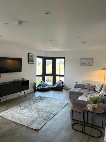 Portrush Apartment | Two bedroom, Sleeps 6 Centre of Portrush Main Street Coastal Links apartment 11