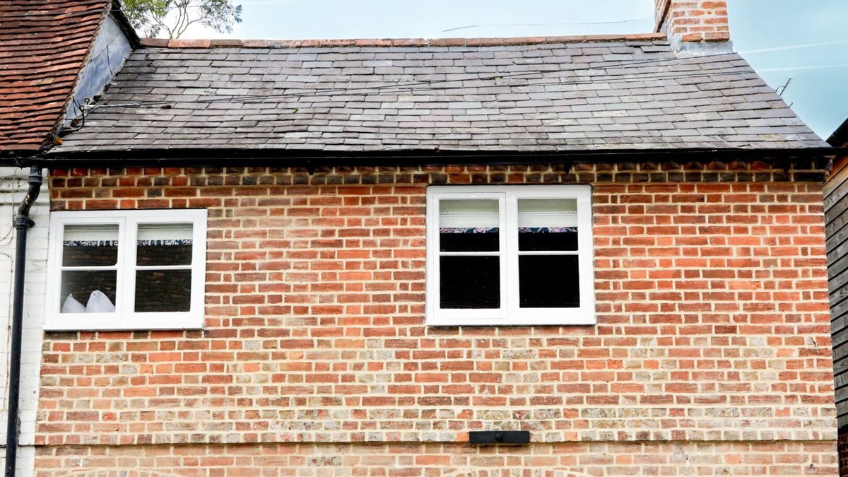 Wilton Cottage | Two bedroom traditional cottage