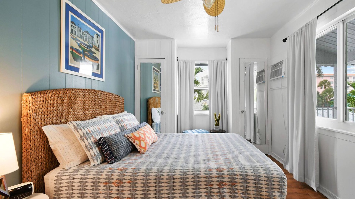 Palm Beach Shores Cabin | two bedroom unit located across the street from the beach