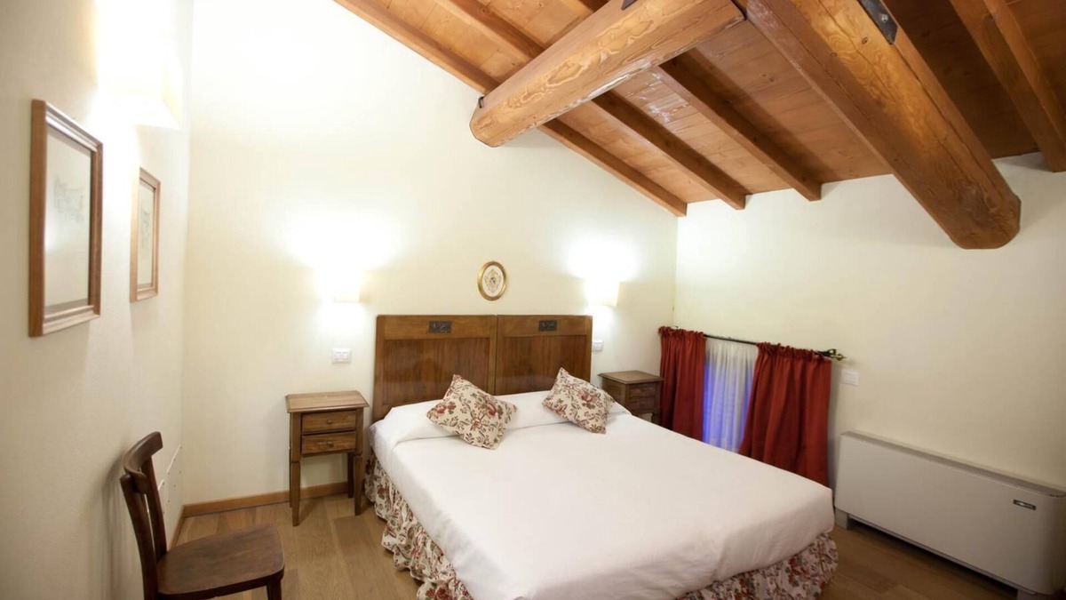 Peschiera del Garda Apartment | TWO BEDROOMS APARTMENT 1ST FLOOR