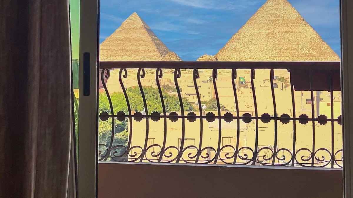 Al Haram Apartment | Two bedrooms apartment with a private bathroom