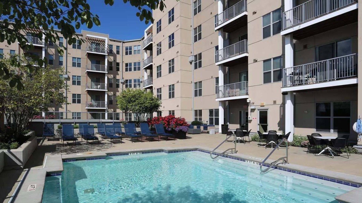 Central Business District Apartment | TWO CozySuites at the Banks with Pool! 17