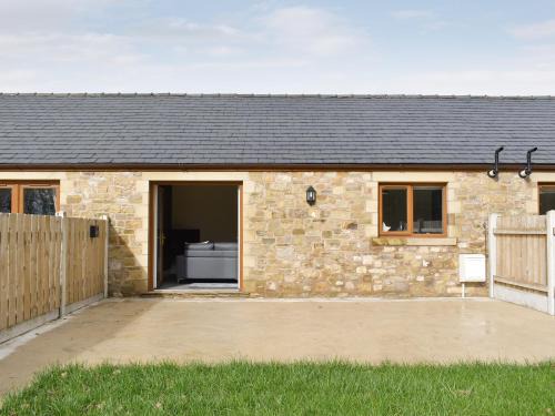 Preston House | Two Dorchester Drive - Uk32036