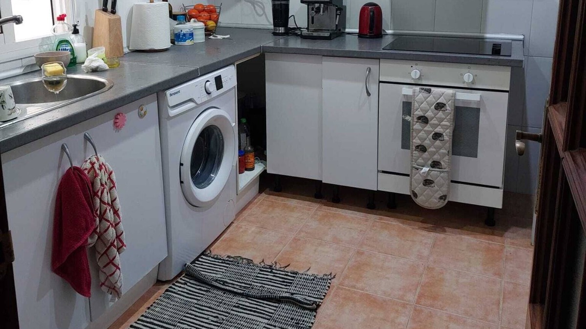 La Linea de la Concepcion House | Two bedroom apartment near the border with Gibraltar