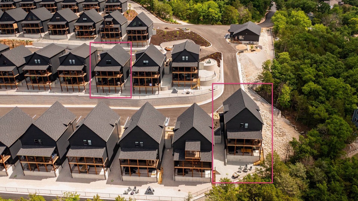 Hollister House | Two homes (sleeping 51) golf simulator, outdoor sauna, hot tub & fire table