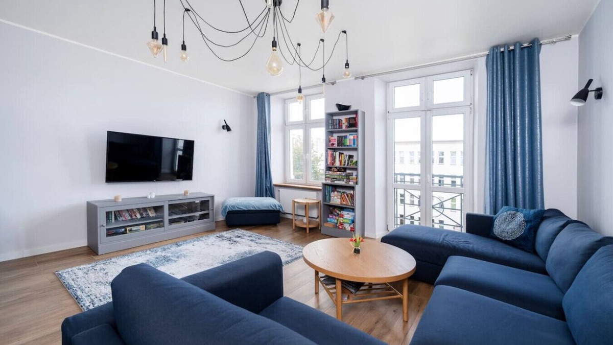 Lodz Apartment | Two Levels Spacious Apt - 116m², Four Bedrooms - by Rentujemy