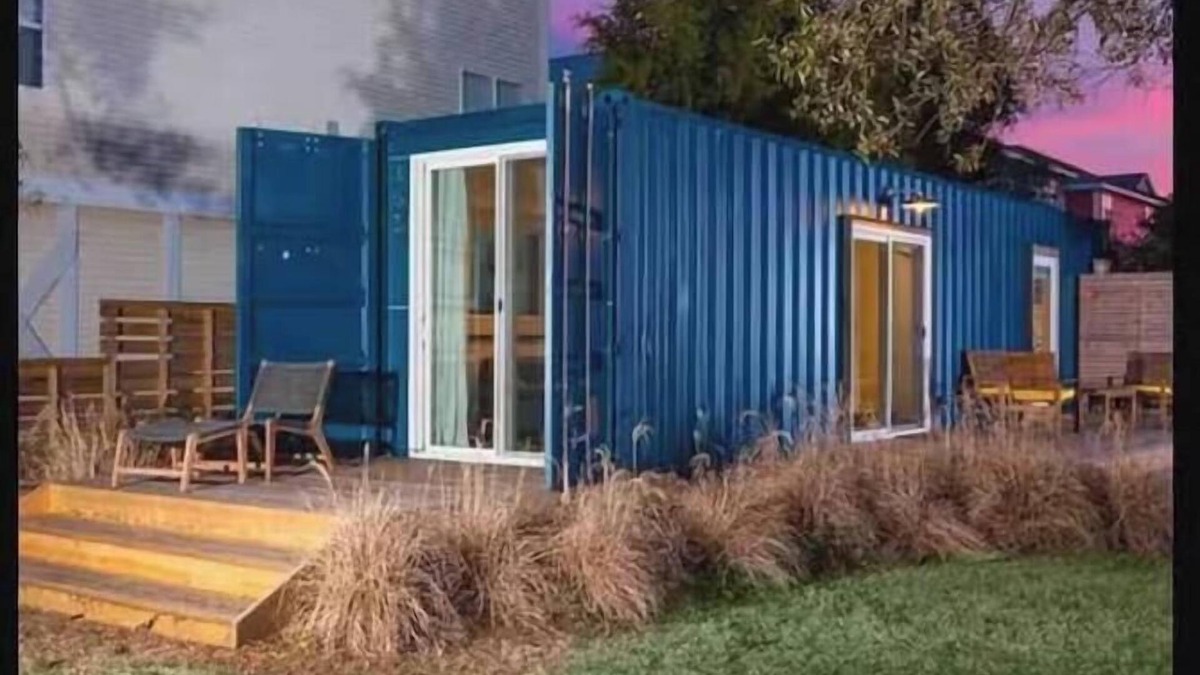Wilmington Beach House | Two Modern Containers-walk to the beach-Two blocks to the beach-Pet Friendly