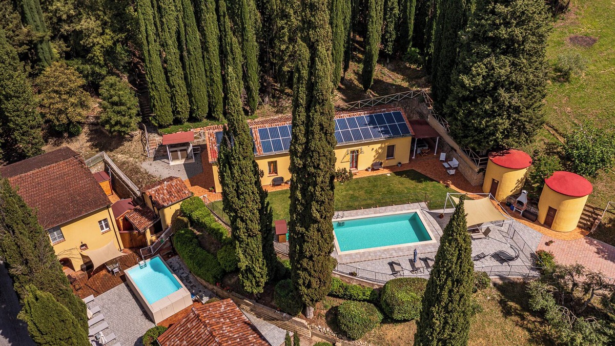 Po' Bandino Villa | TWO PRIVATE VILLAS WITH 2 HEATED SWIMMING POOLS IN LUSH PRIVATE ESTATE SLEEPS 12