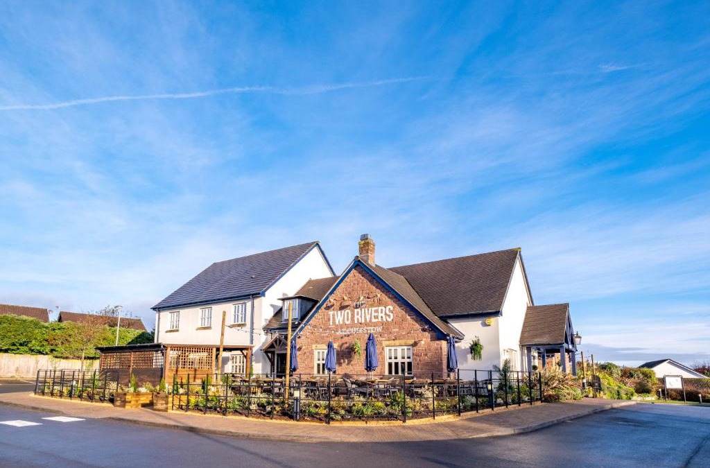 Chepstow Hotel | Two Rivers Lodge by Marston’s Inns