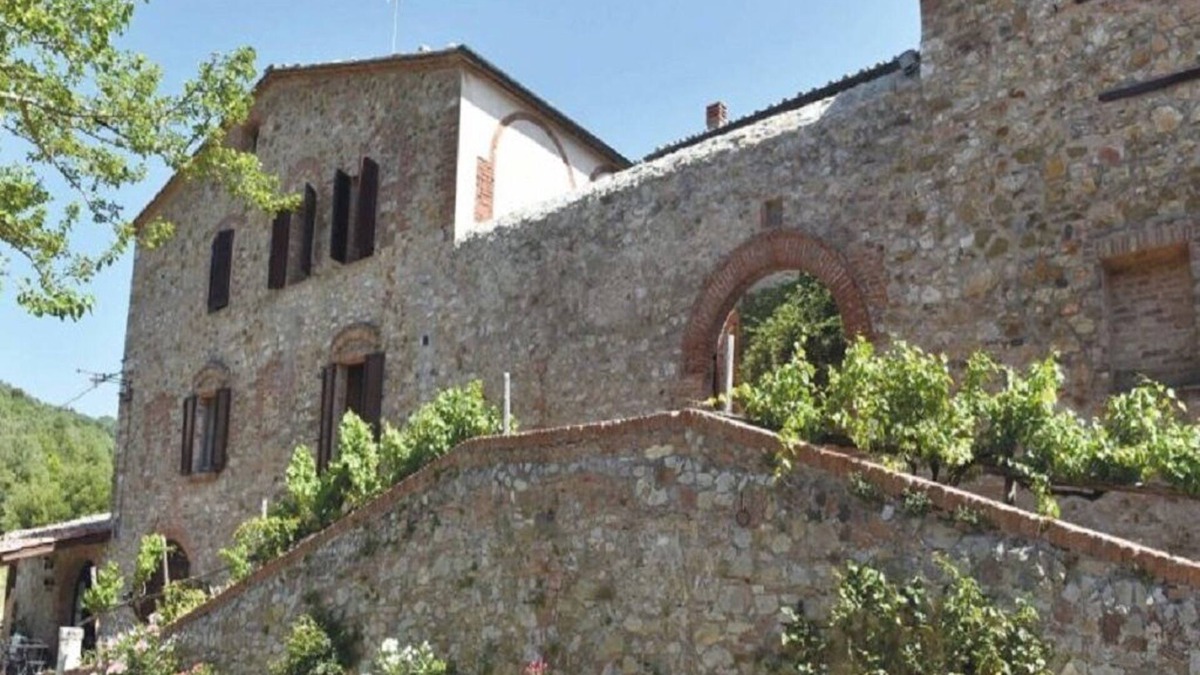 Santo Apartment | Two-room Apartment 1 Borgo Fattoria Tenuta il Santo Monticiano Siena