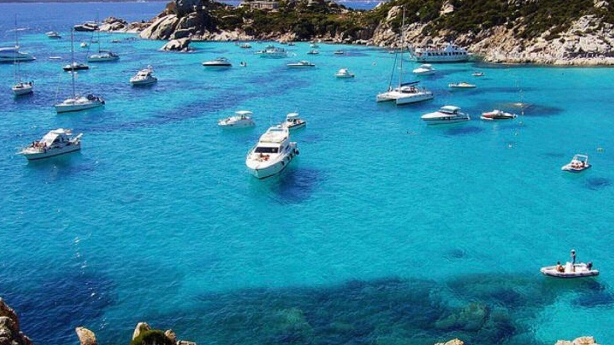 Valledoria Apartment | Two-room apartment 4 BEDS with air conditioning 5 minutes from the sea