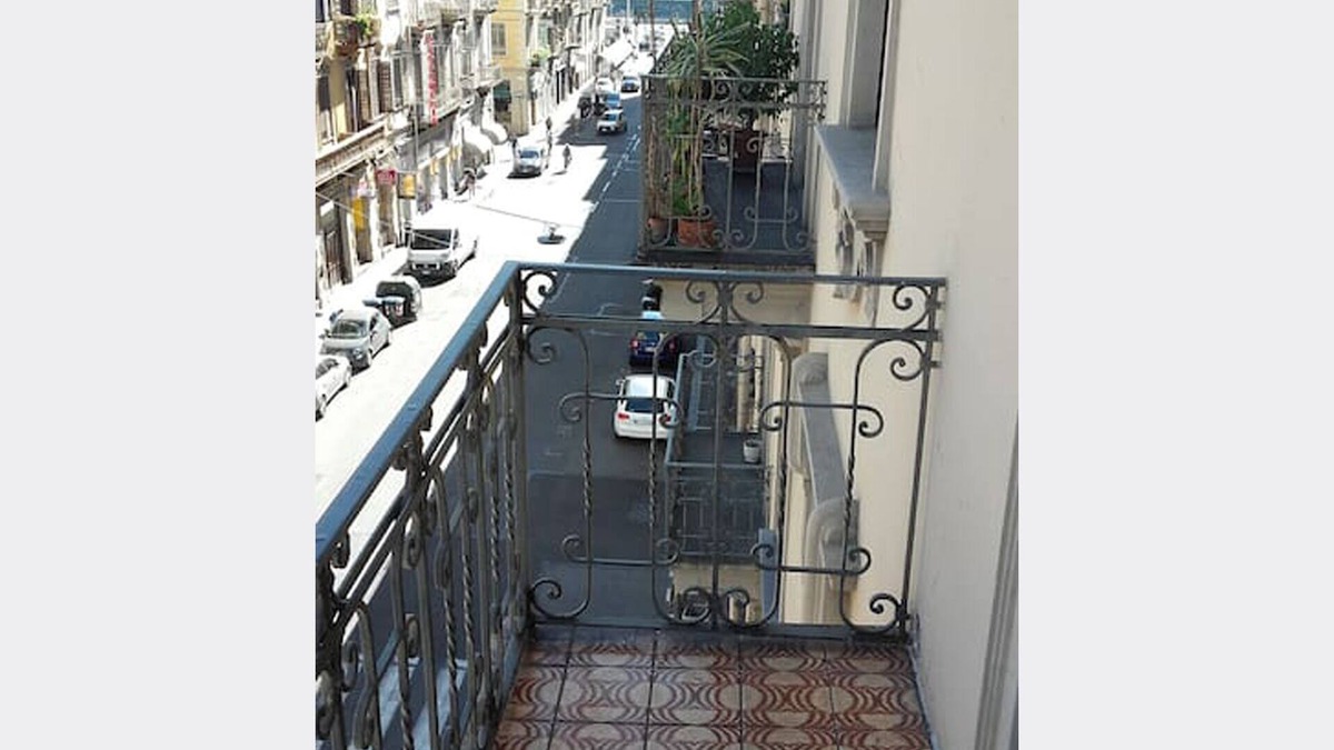 Cit Turin Apartment | Two-room apartment in the center of Turin (Cit Turin district) - 200m from the station and metro