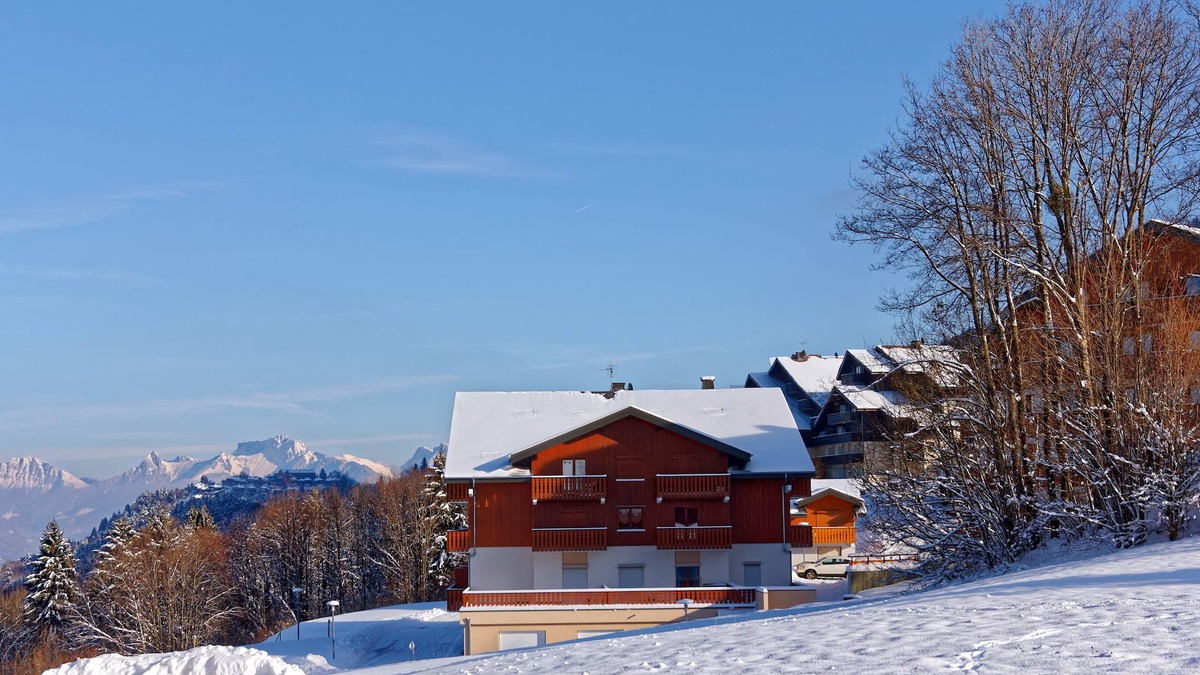 Thollon-les-Memises Apartment | Two rooms 200m from the cable car, parking, high-speed wifi, large terrace