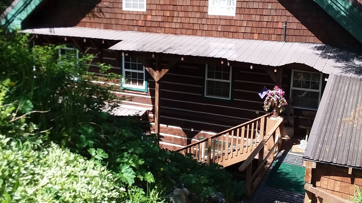 Klawock Cabin | Two Secluded Seaside Suites on a quiet back bay in Southeast Alaska