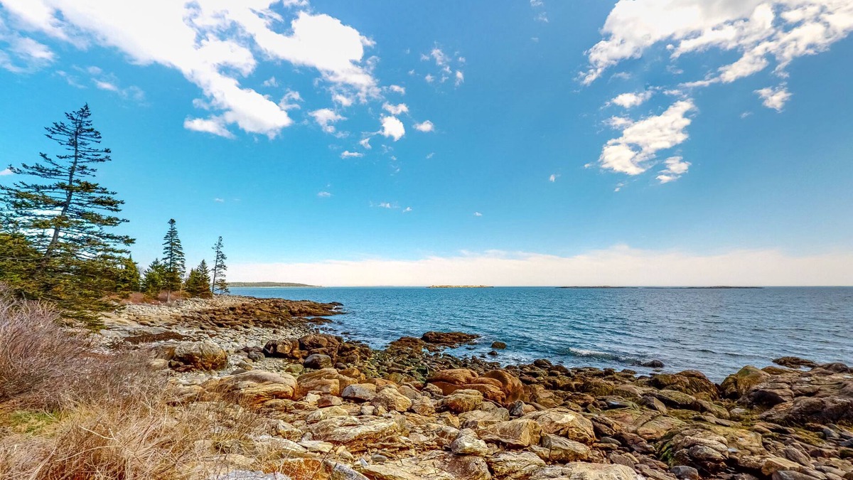 Port Clyde House | Two-story, dog-friendly home with deck & bay views- near the ocean