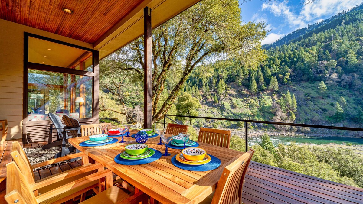 Burnt Ranch House | Two-Story Riverfront Home w/Beautiful Kitchen & Private Hot Tub