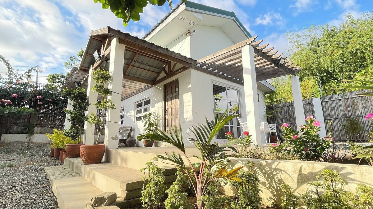 Caoayan Other | Two Villas with Pool and an Outdoor Kitchen