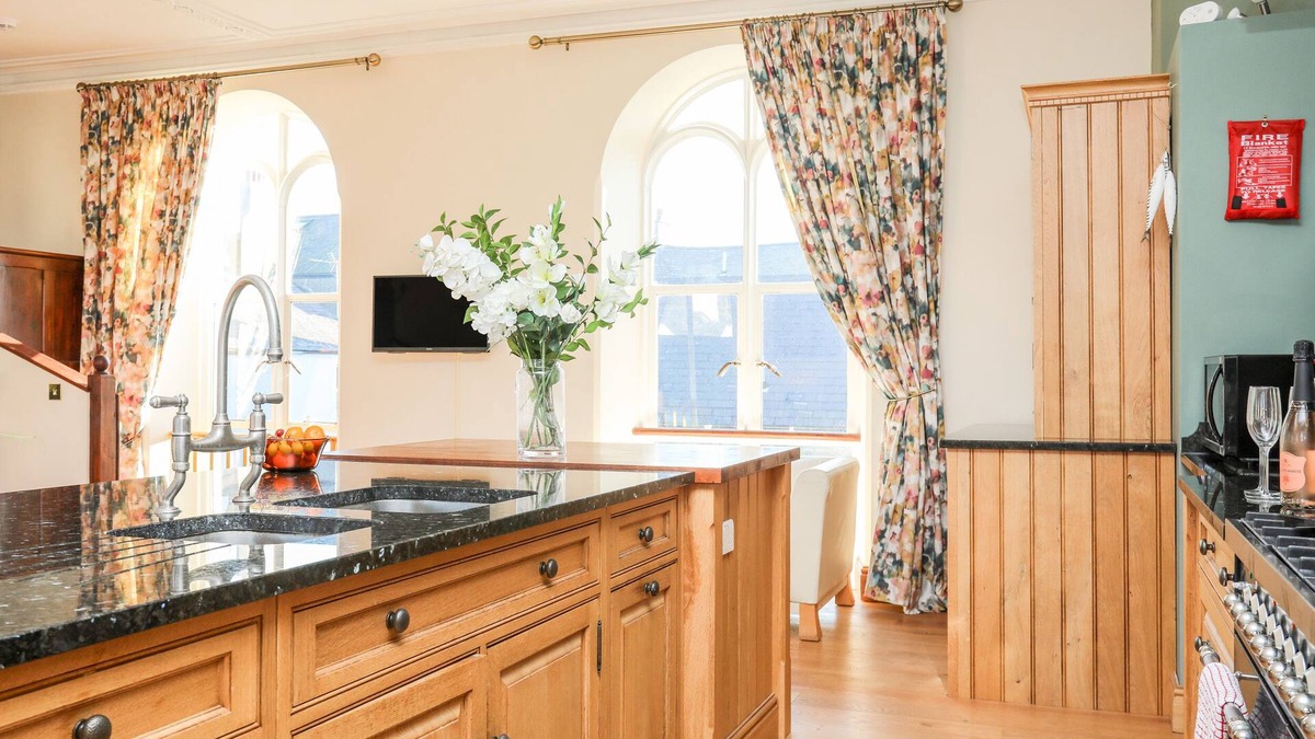 Beaumaris Cottage | Ty Biwmares