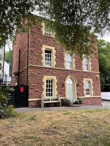 Abergavenny Bed & Breakfast | Ty Llew Lodge