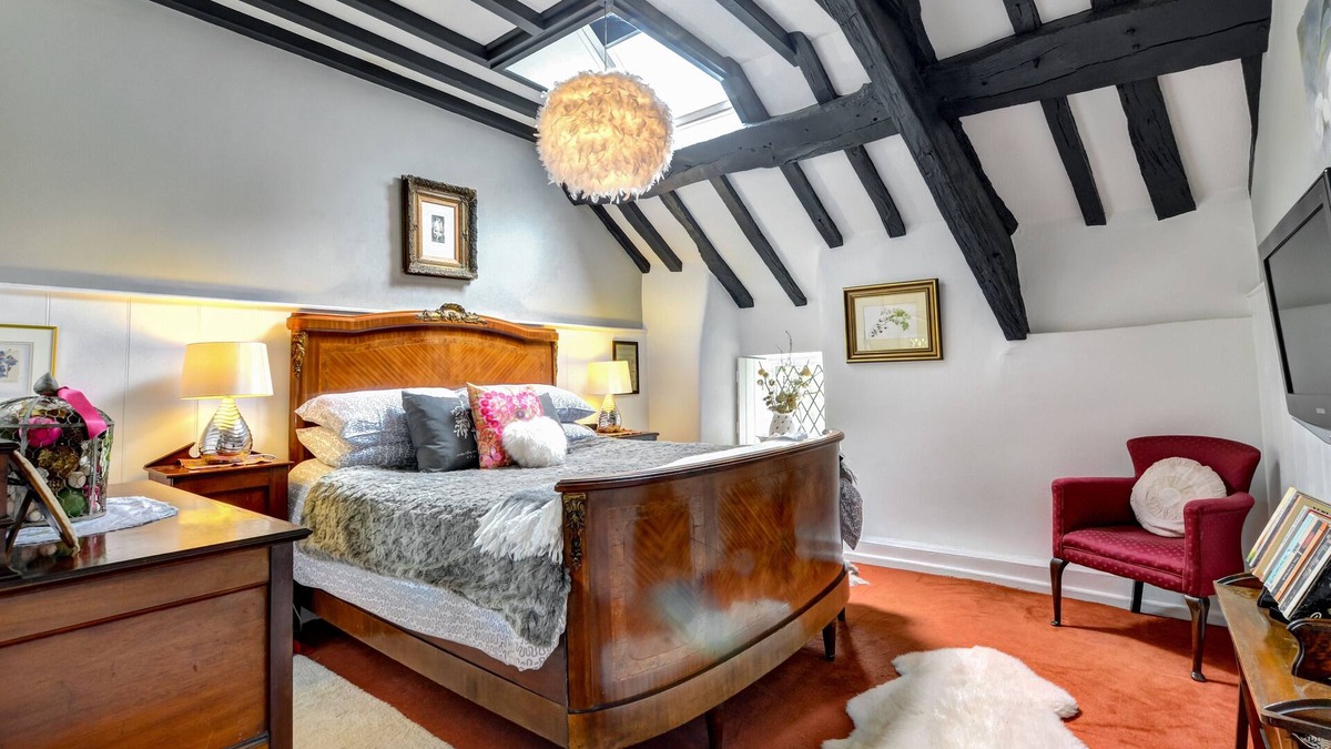 Garndolbenmaen House | Ty Uchaf - Two Bedroom House, Sleeps 4